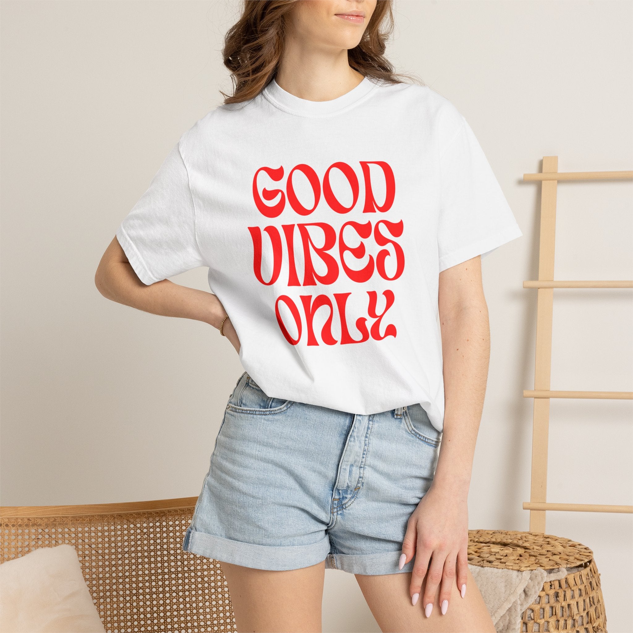 Good Vibes Only T‑Shirt — Retro Red Typography Graphic Tee