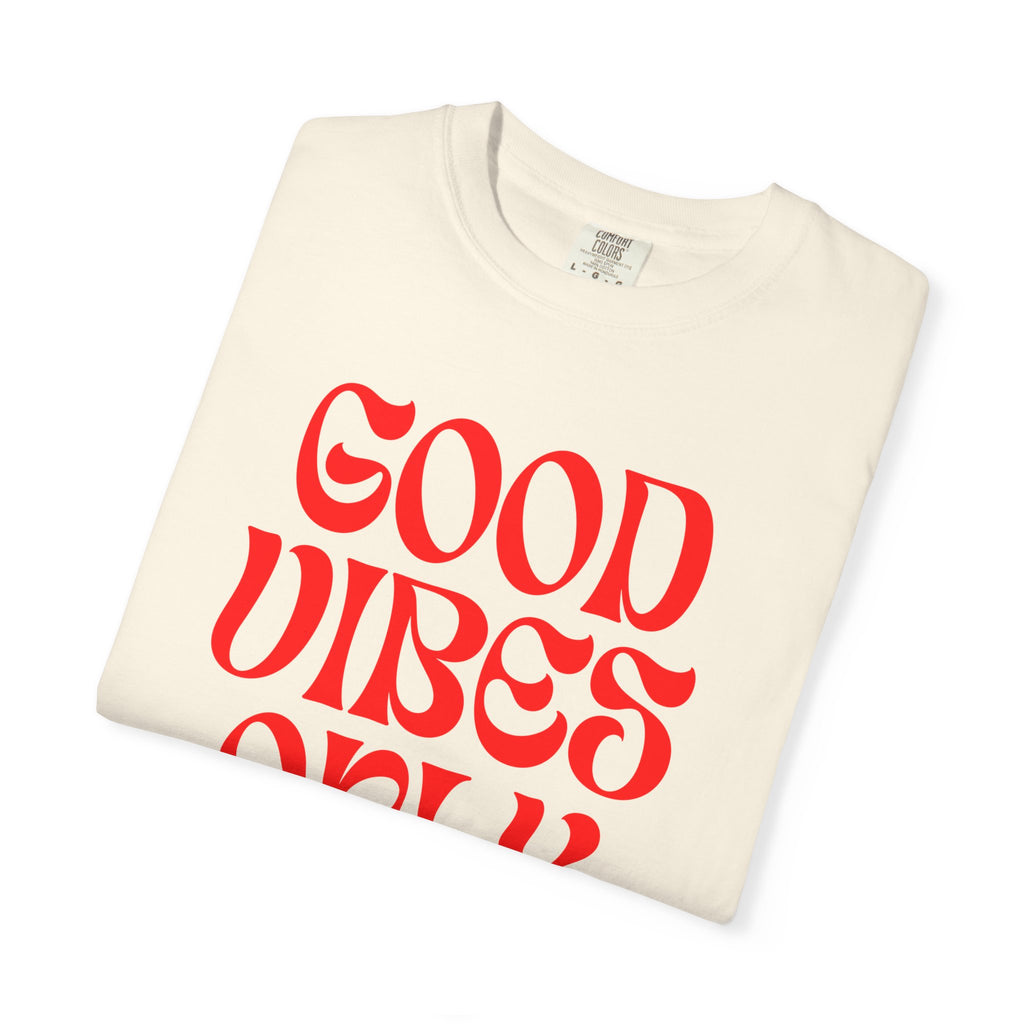 Good Vibes Only T‑Shirt — Retro Red Typography Graphic Tee