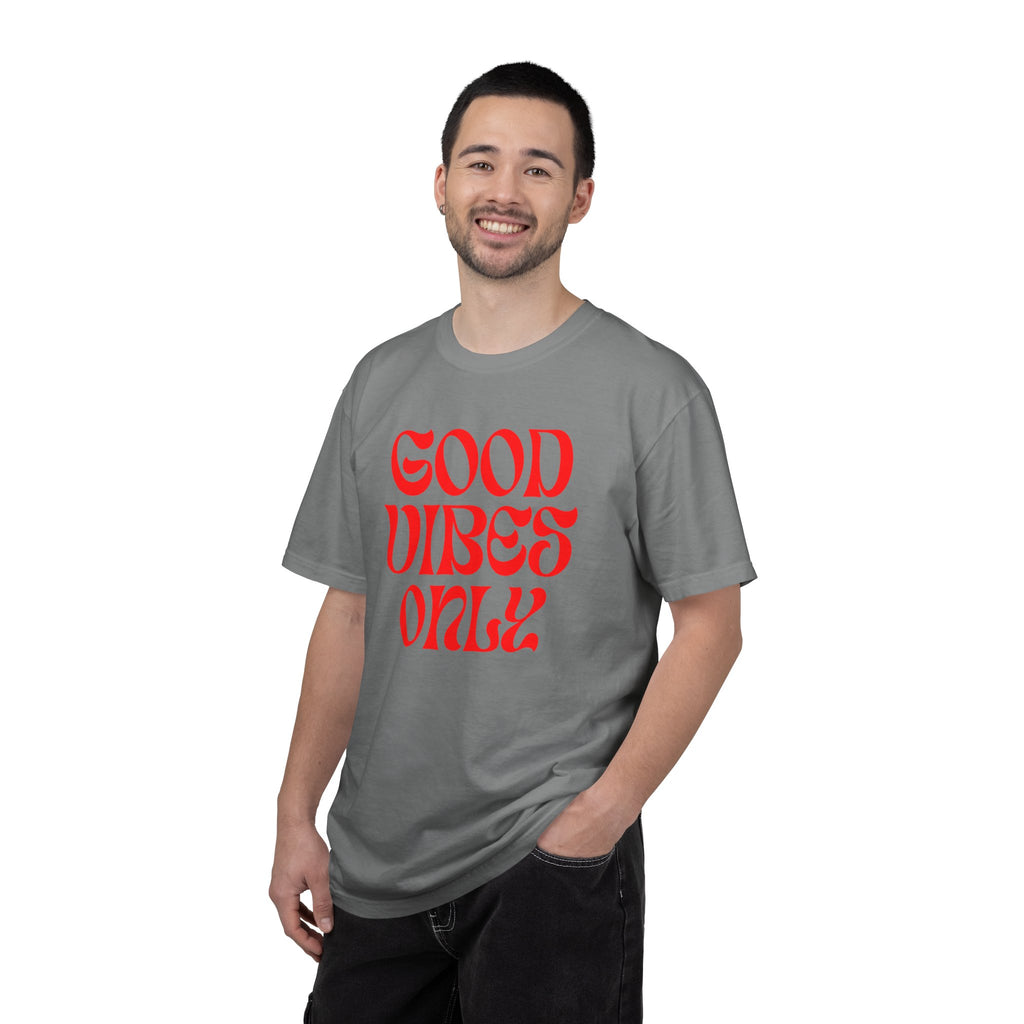 Good Vibes Only T‑Shirt — Retro Red Typography Graphic Tee