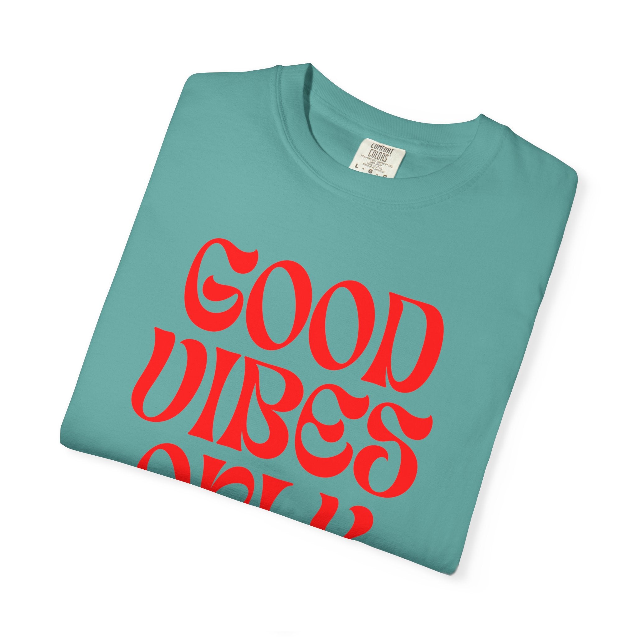 Good Vibes Only T‑Shirt — Retro Red Typography Graphic Tee