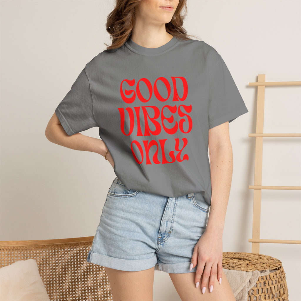 Good Vibes Only T‑Shirt — Retro Red Typography Graphic Tee