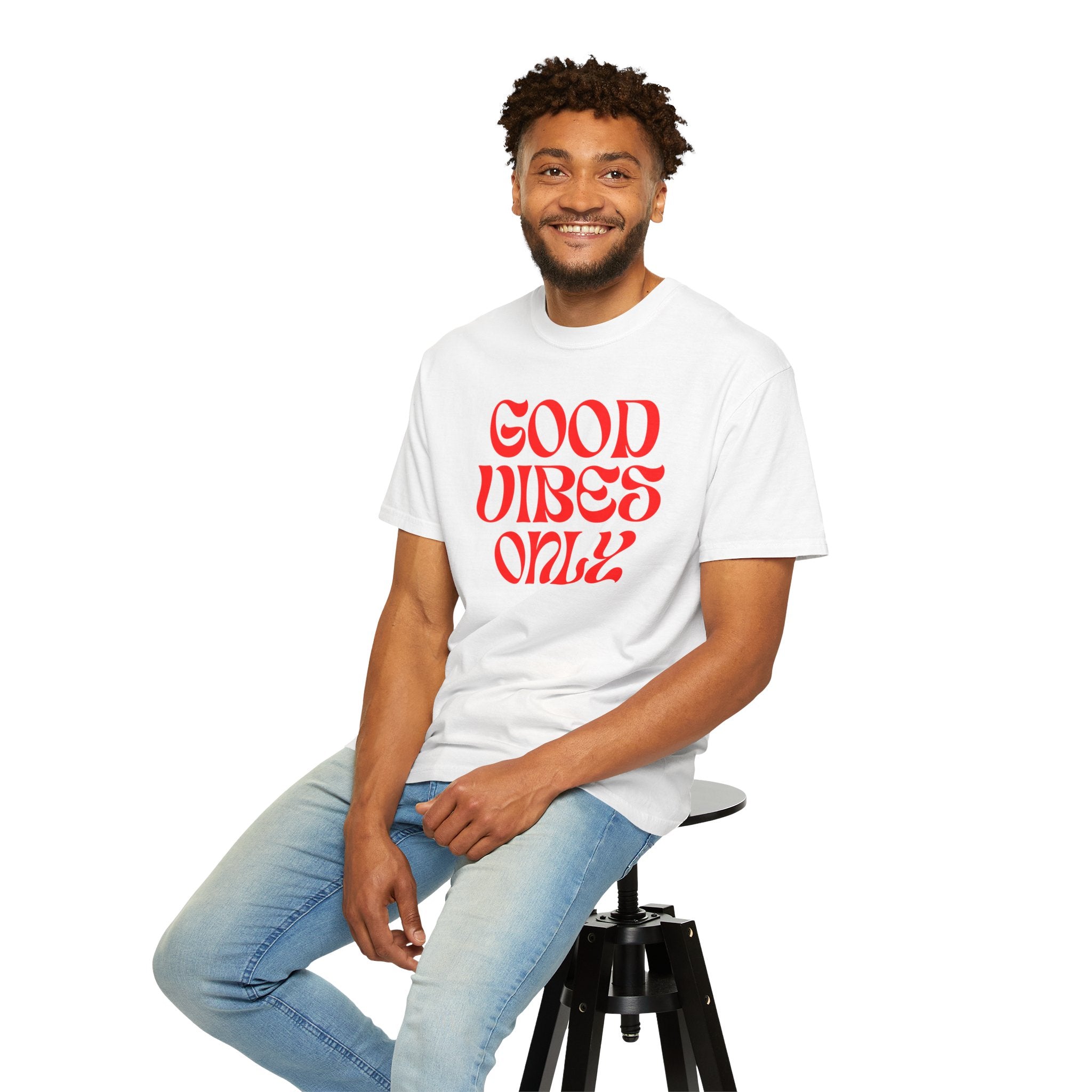 Good Vibes Only T‑Shirt — Retro Red Typography Graphic Tee