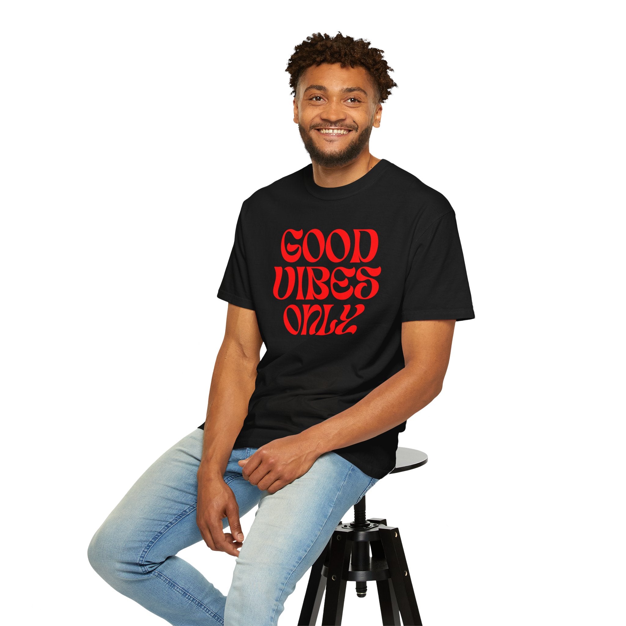 Good Vibes Only T‑Shirt — Retro Red Typography Graphic Tee