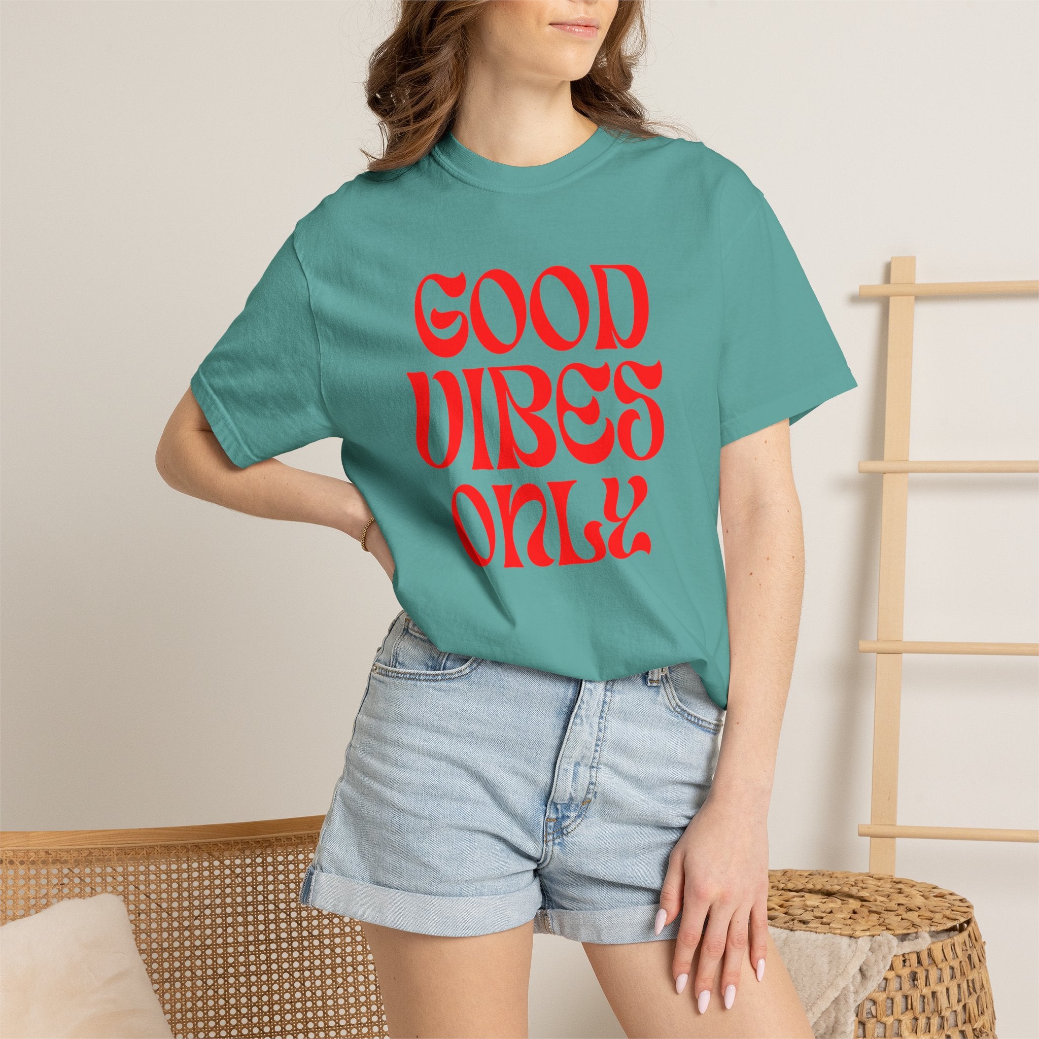 Good Vibes Only T‑Shirt — Retro Red Typography Graphic Tee